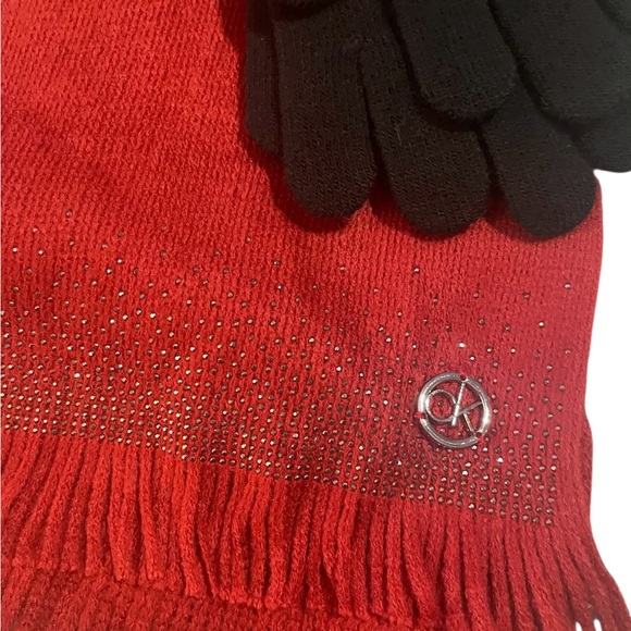 Calvin Klein Red Scarf and Time and Tru‎ gloves set - Picture 2 of 6